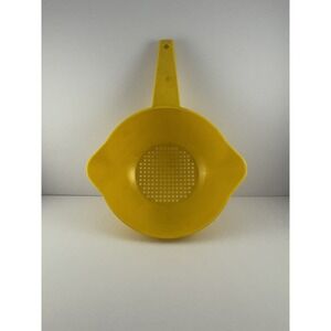 Vintage Tupperware Yellow Colander 1 Qt Strainer with Double Pour Spouts